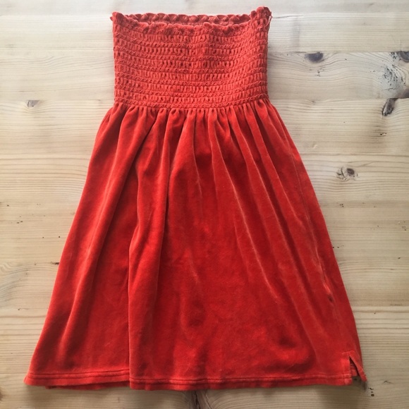 Juicy velour strapless dress - Picture 2 of 3